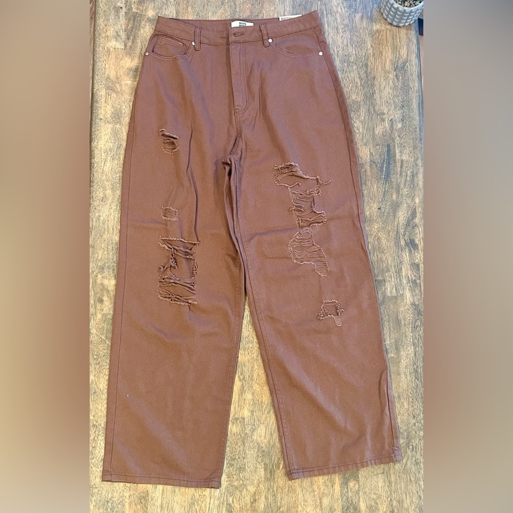 Madden NYC Brown 90s Fit Wide Leg Distressed Jeans Women’s Sz 11 NWT - Picture 1 of 4